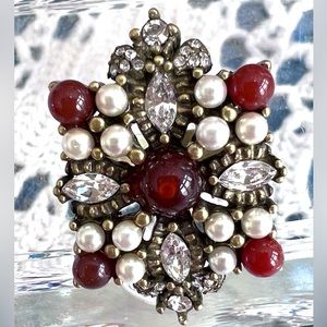 Heidi Daus “Fit To Be Tied” vintage ring with real carnelian beads size 10.5